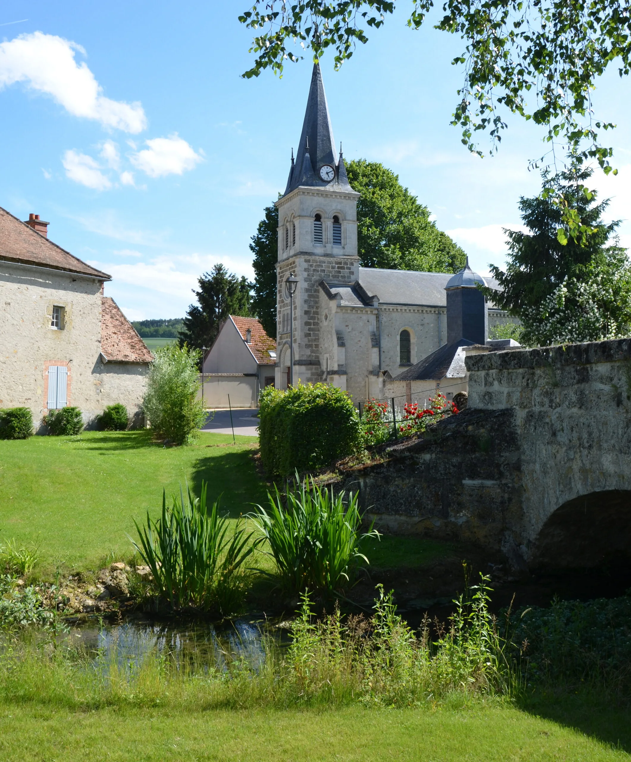 Fontaine Sur Ay